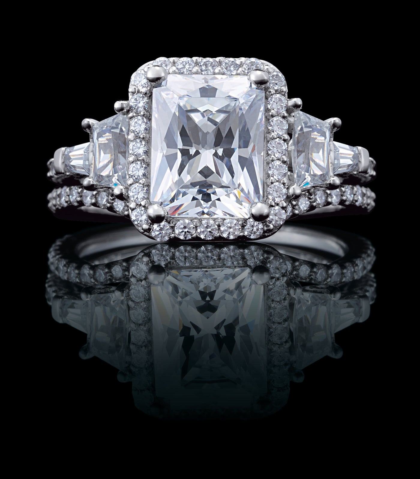 Engagement Season Approaching, Consider Buying Your Ring Online!