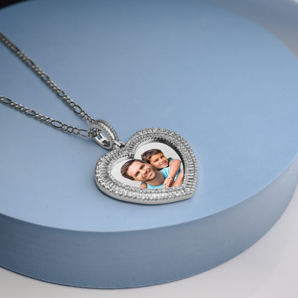 White Gold Heart Picture Pendant Necklace