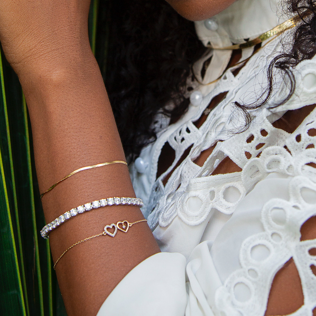 Herringbone Chain Bracelet on woman's wrist